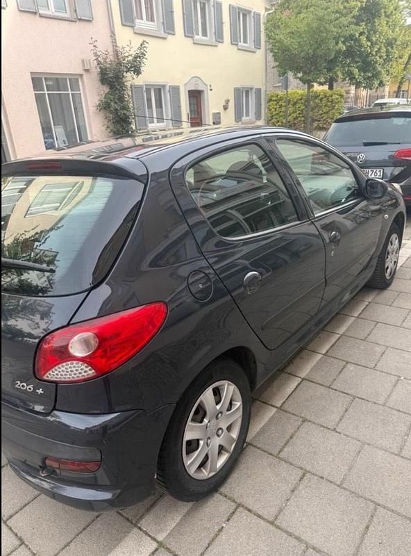 Gebraucht Peugeot 206+ 60 PS (44 kW) 2007 Schwarz Kleinwagen