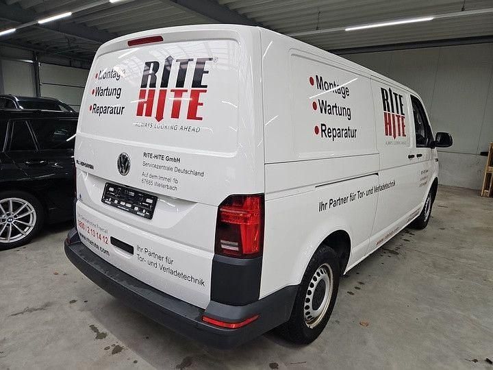 Gebraucht VW Transporter 150 PS (110 kW) 2020 Weiß Van