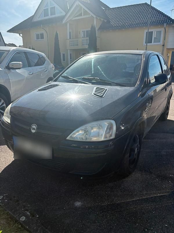 Second-hand Opel Corsa 70 CP (51 kW) 2006 Hatchback