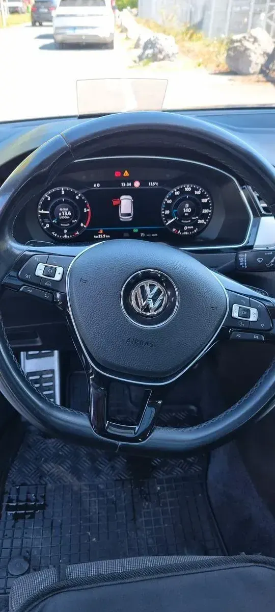Gebraucht VW Passat Highline 190 PS (139 kW) 2017 Grau Kombi