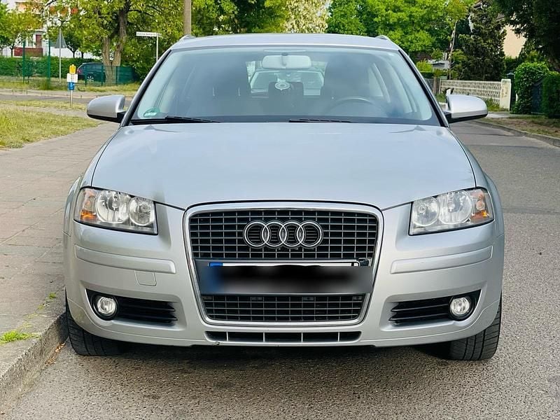 Gebraucht Audi A3 Sportback 116 PS (85 kW) 2005 Silber Kleinwagen