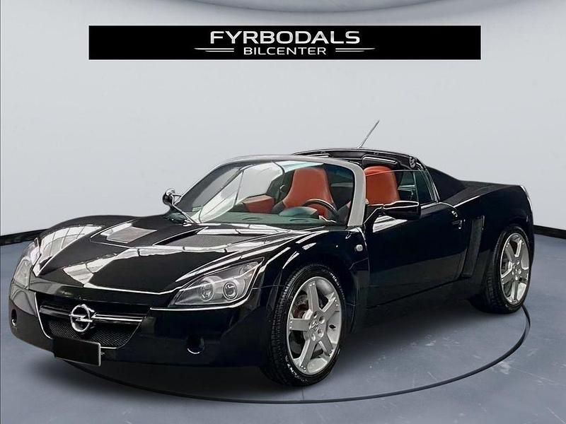 Schwarz Gebraucht 2003 Opel Speedster Cabrio | 23.400 € - Bild 1/2