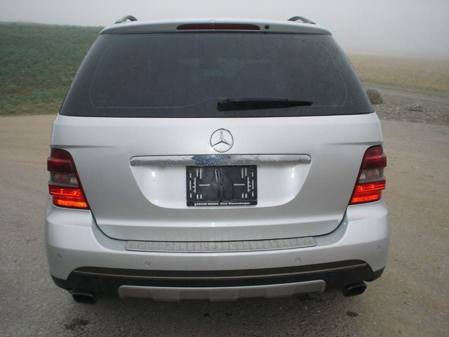 Gebraucht Mercedes ML320 224 PS (164 kW) 2006 Silber metallic SUV