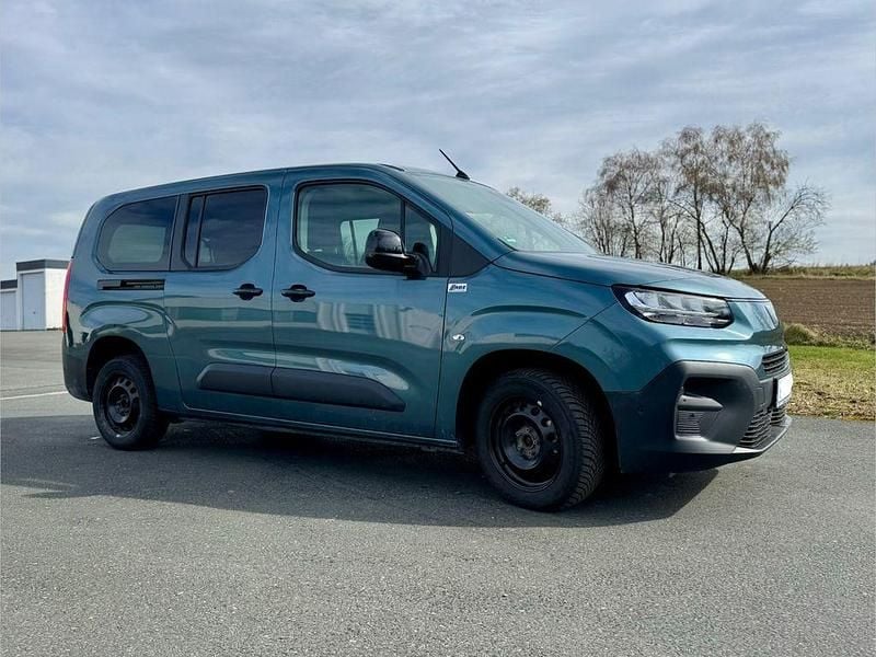 Gebraucht Fiat Doblò 131 PS (96 kW) 2025 Violet Van / Kleinbus