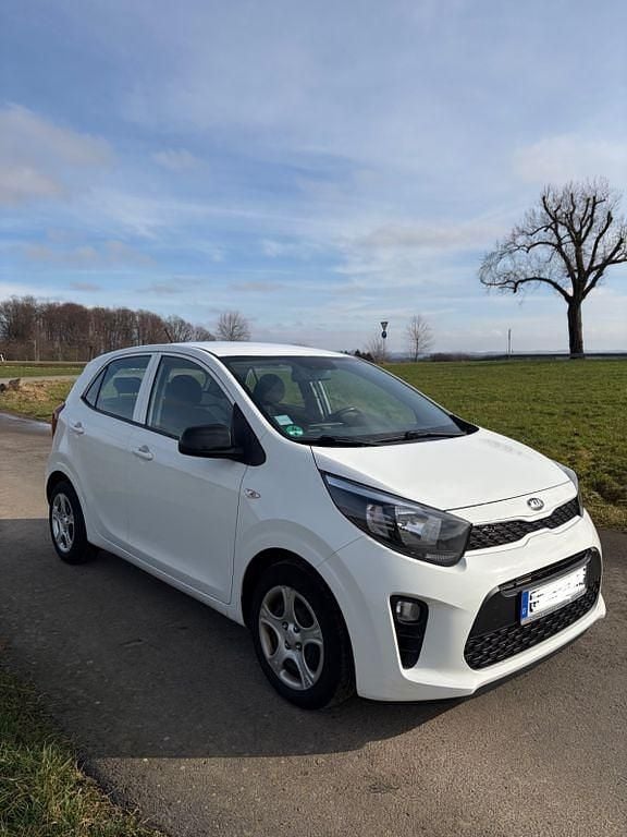Gebraucht Kia Picanto Edition 7 67 PS (49 kW) 2019 Weiß Kleinwagen