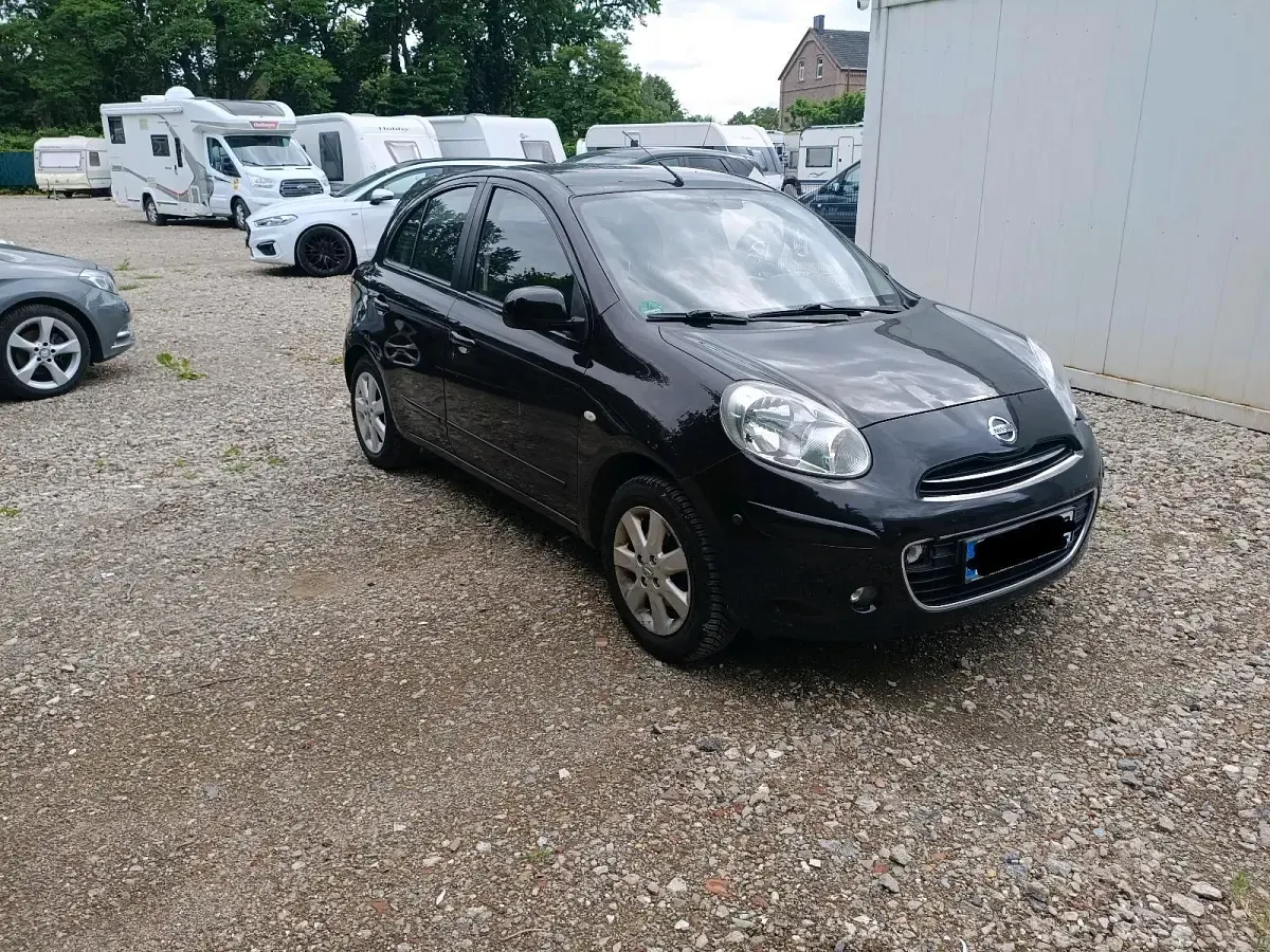 Gebraucht Nissan Micra 80 PS (58 kW) 2011 Schwarz Kleinwagen