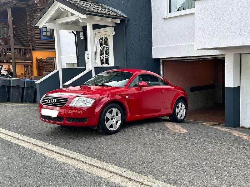 Rot Gebraucht 2001 Audi TT Coupé | 3.250 € (Guter Preis) - Bild 1/4