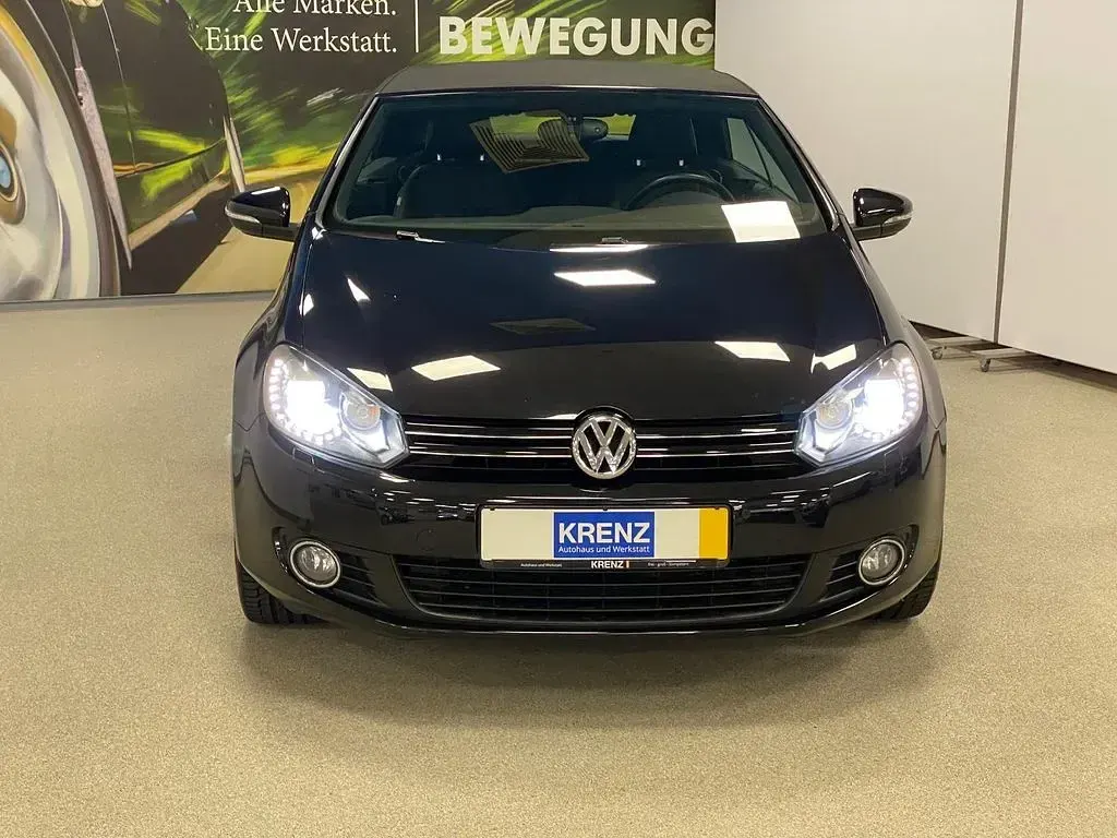 Gebraucht VW Golf 105 PS (77 kW) 2011 Schwarz Cabrio