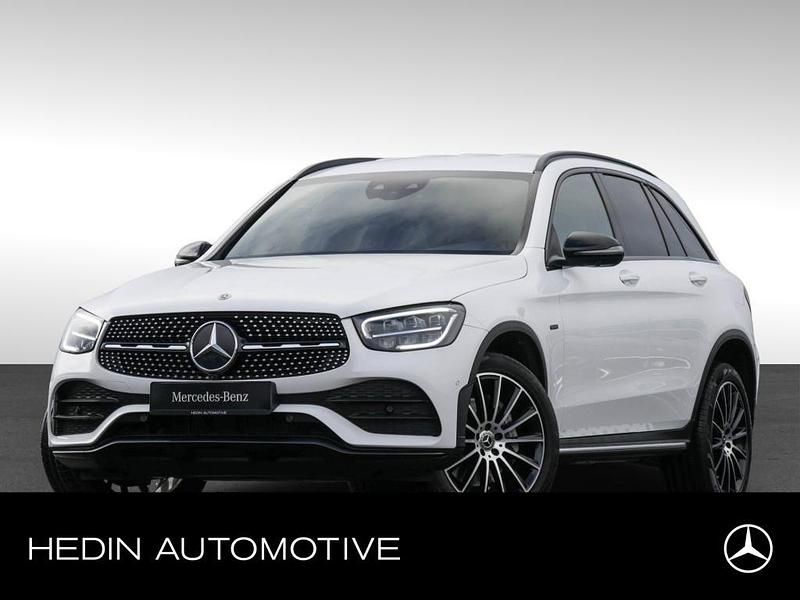 Weiß Gebraucht 2021 Mercedes GLC300e Night SUV | 31.780 € (Fairer Preis) - Bild 1/4