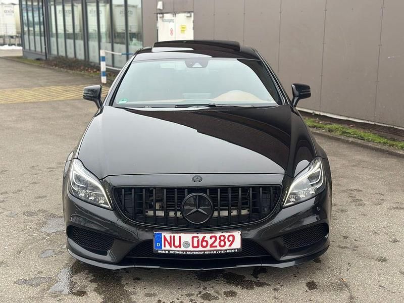 Gebraucht Mercedes CLS350 Shooting Brake AMG 258 PS (189 kW) 2015 Schwarz Kombi