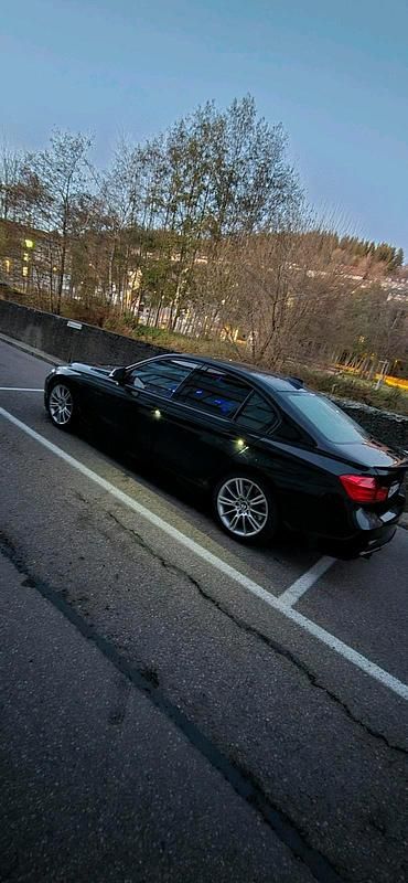 Gebraucht BMW 335 360 PS (264 kW) 2014 Schwarz Limousine