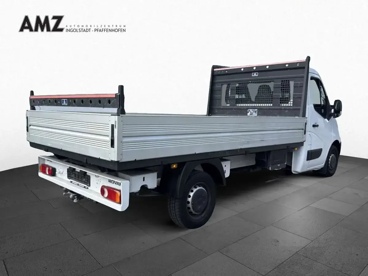 Gebraucht Opel Movano 150 PS (110 kW) 2022 Weiß Van