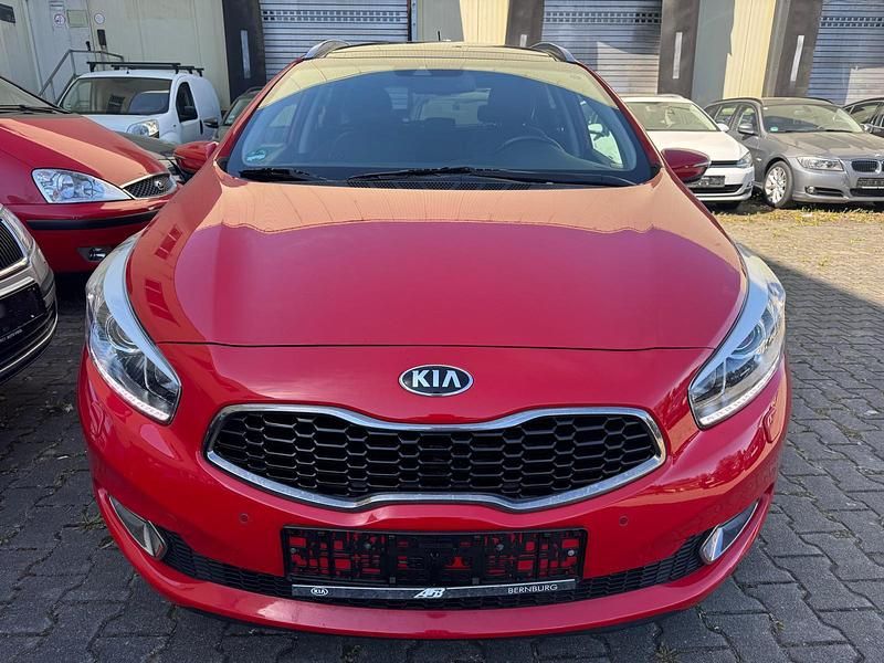 Occasion Kia Ceed 140 ch (102 kW) 2015 Rouge Citadine