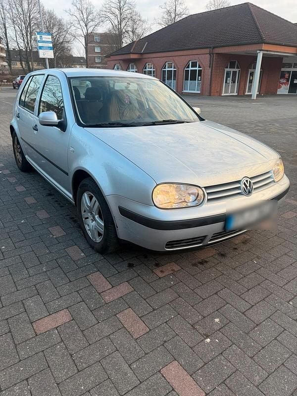 Gebraucht VW Golf IV 75 PS (55 kW) 2001 Silber Kleinwagen