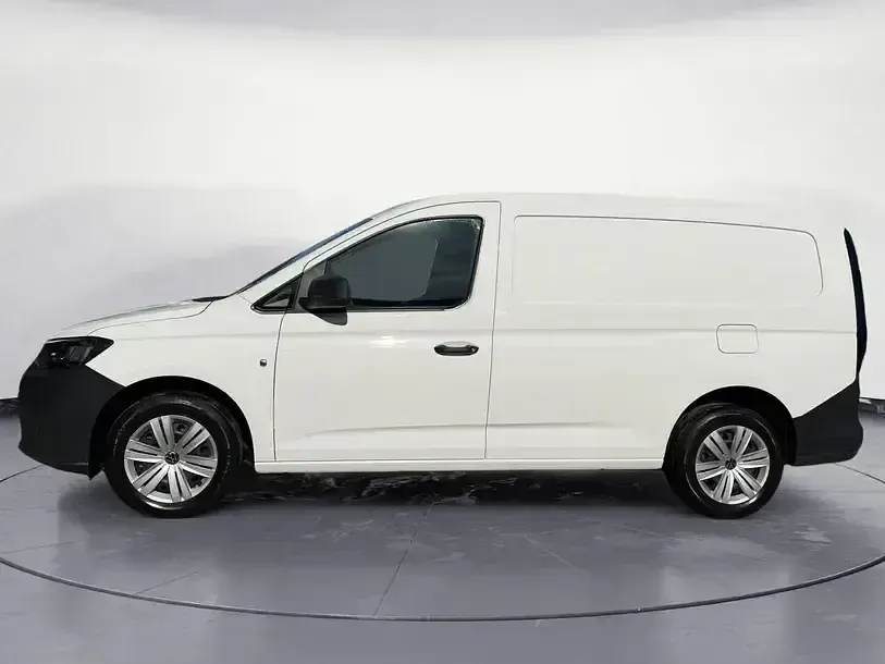 Usado VW Caddy 102 HP (75 kW) 2023 Branco Monovolume