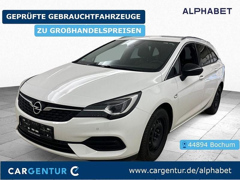 Schneeweiß Gebraucht 2021 Opel Astra Business Kombi | 11.897 € (Fairer Preis) - Bild 1/2