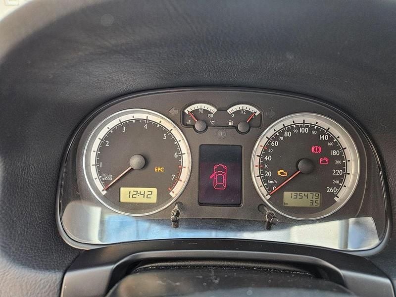 Gebraucht VW Golf IV Pacific 105 PS (77 kW) 2003 Silber Limousine