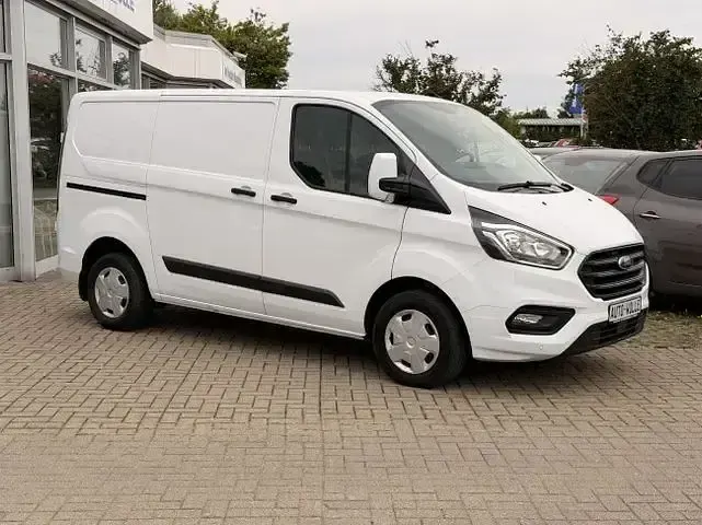 Gebraucht Ford Transit Custom 170 PS (125 kW) 2020 Weiß Van / Kleinbus