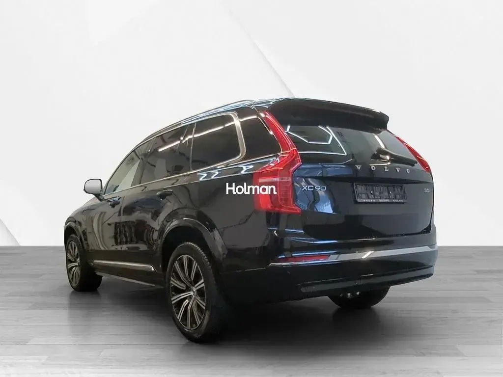 Second-hand Volvo XC90 Plus 235 CP (172 kW) 2023 Negru SUV