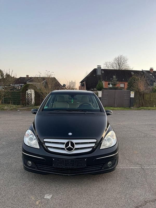 Schwarz Gebraucht 2007 Mercedes B200 Van / Kleinbus | 4.450 € (Teuer) - Bild 1/4