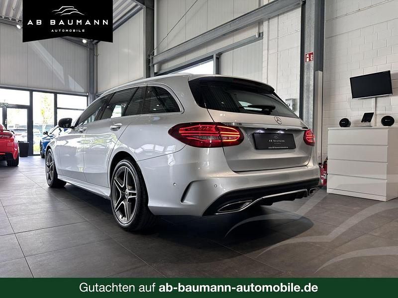 Gebraucht Mercedes C180 AMG 156 PS (114 kW) 2020 Silber iridiumsilber  metalliclack (metallic) Kombi
