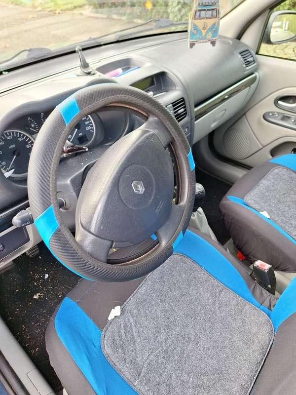 Gebraucht Renault Clio II LIMITED 75 PS (55 kW) 2001 Blau Limousine