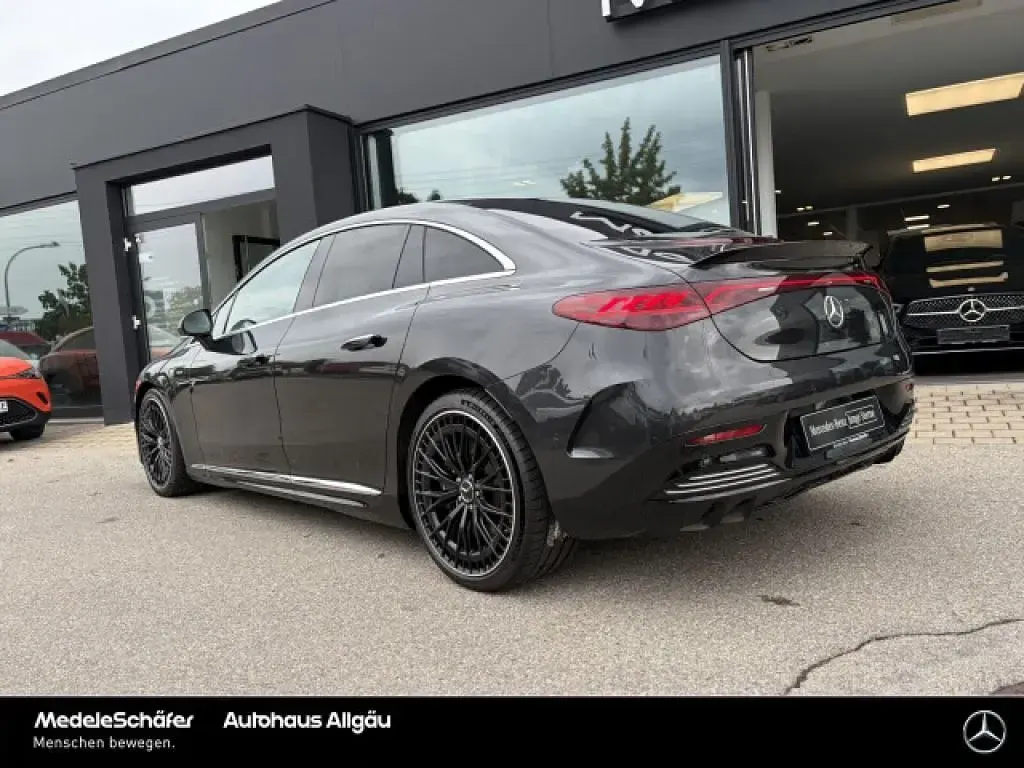 Gebraucht Mercedes EQE AMG 43 AMG 350 kW (476 PS) 2022 Lack graphitgrau (metallic) Limousine