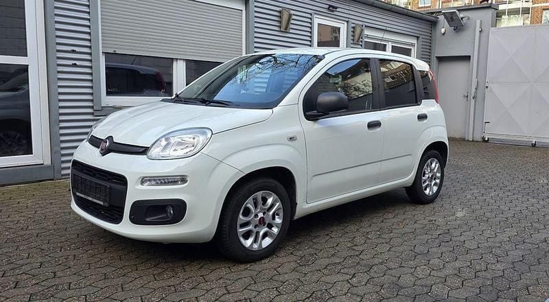 Gebraucht Fiat Panda Connect 69 PS (50 kW) 2018 Weiß Kleinwagen