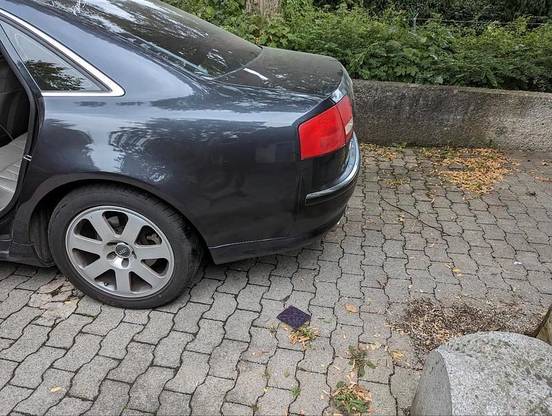 Gebraucht Audi A8 334 PS (245 kW) 2003 Grau Limousine