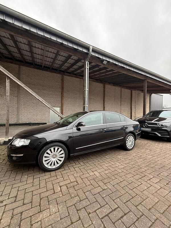 Gebraucht VW Passat 140 PS (102 kW) 2007 Schwarz Limousine