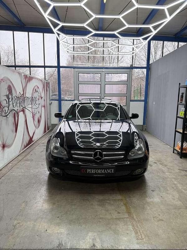 Gebraucht Mercedes CLS350 292 PS (214 kW) 2011 Schwarz Limousine