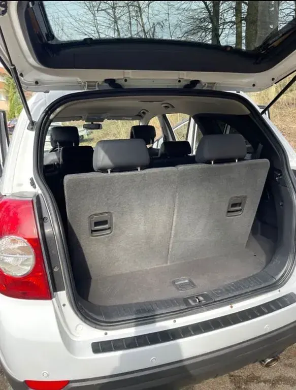 Gebraucht Chevrolet Captiva LT 167 PS (122 kW) 2011 Weiß SUV