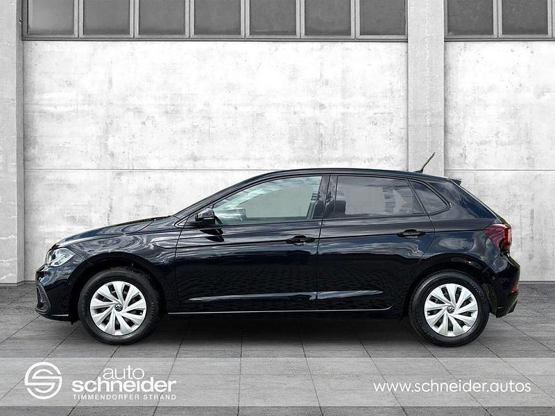 Gebraucht VW Polo Life 95 PS (69 kW) 2022 Deep black perleffekt Kleinwagen
