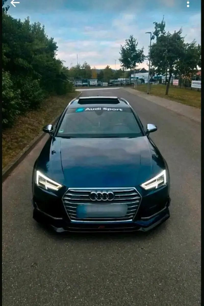 Gebraucht Audi A4 Sport 190 PS (139 kW) 2019 Blau Kombi