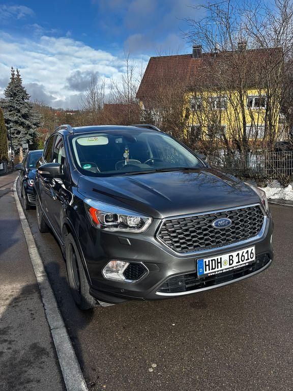 Gebraucht Ford Kuga Vignale 182 PS (133 kW) 2017 Grau SUV