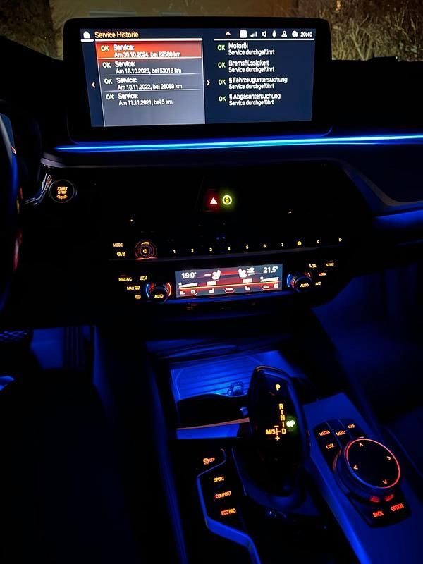 Gebraucht BMW 520 Luxury Line 194 PS (142 kW) 2021 Schwarz Kombi