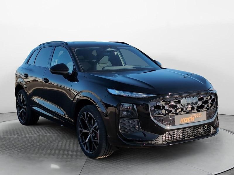 Neu Audi Q3 Sport 205 PS (150 kW) 2025 Mythosschwarz metallic SUV