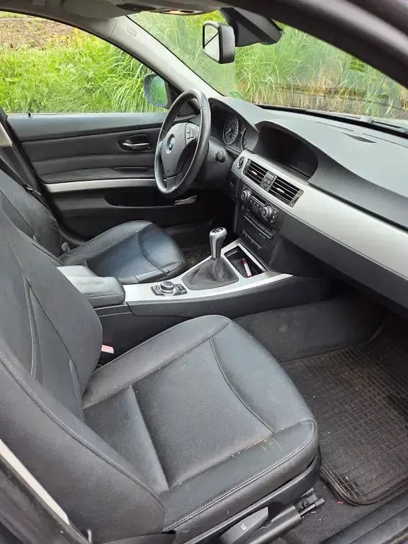 Käytetty BMW 335 306 HP (225 kW) 2008 Harmaa Farmari