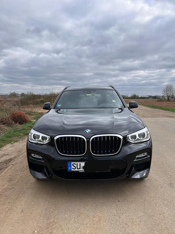 Schwarz Gebraucht 2019 BMW X3 SUV | 37.000 € - Bild 1/4