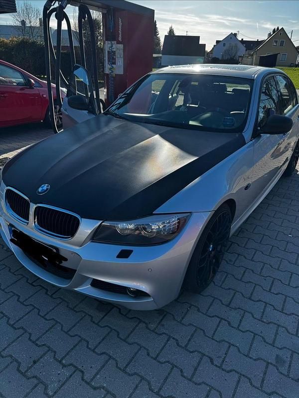 Gebraucht BMW 330 M Sport 272 PS (200 kW) 2009 Silber Limousine