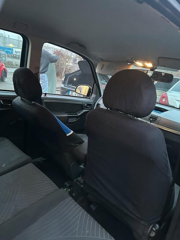 Gebraucht Opel Meriva 90 PS (66 kW) 2007 Schwarz Van / Kleinbus