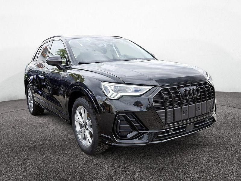 Gebraucht Audi Q3 S-Line 150 PS (110 kW) 2025 Schwarz SUV