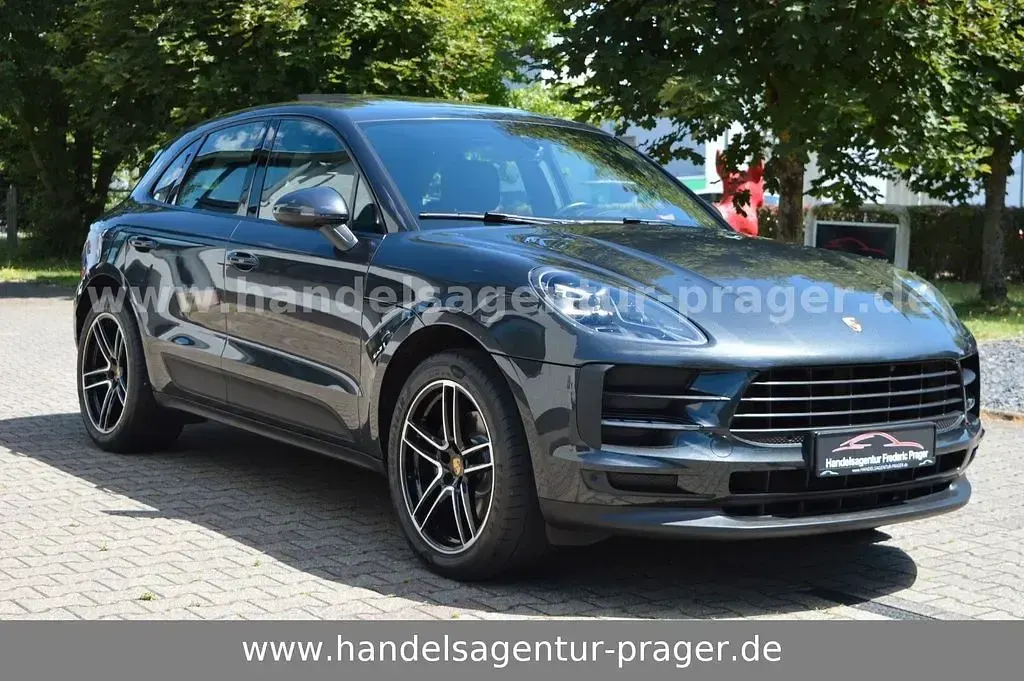 Gebraucht Porsche Macan 245 PS (180 kW) 2021 Grau SUV