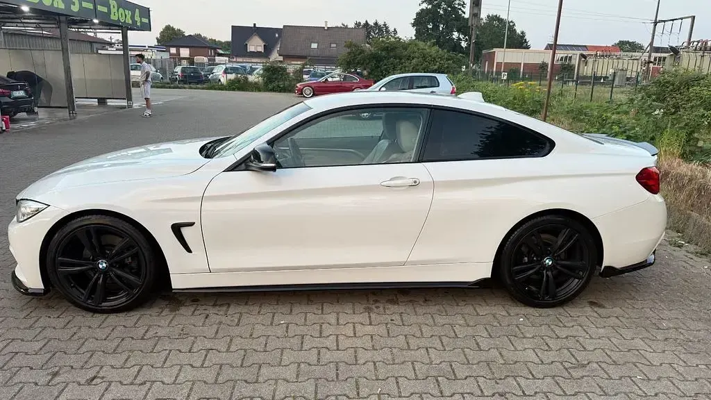 Gebraucht BMW 430 Sport Line 258 PS (189 kW) 2014 Weiß Coupé