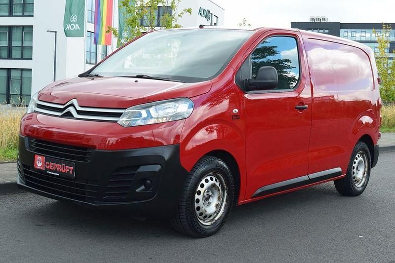 Rot Gebraucht 2016 Citroën Jumpy Profi Van / Kleinbus | 7.999 € (Fairer Preis) - Bild 1/4