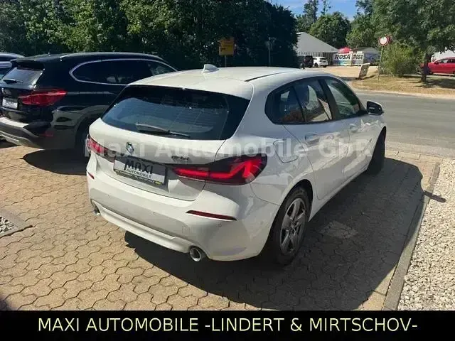Gebraucht BMW 118 Comfort Edition 150 PS (110 kW) 2020 Alpinweiss iii Limousine