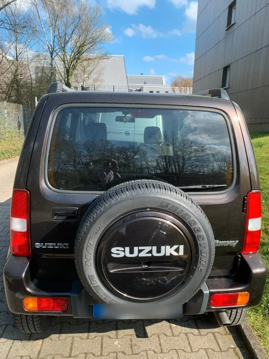 Gebraucht Suzuki Jimny Style 84 PS (61 kW) 2017 Braun SUV