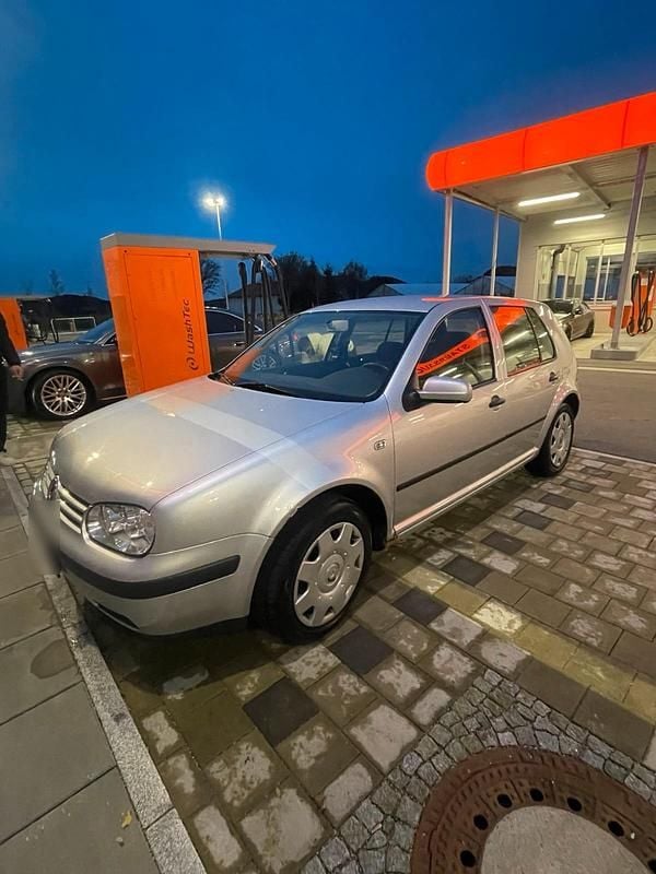 Gebraucht VW Golf IV 75 PS (55 kW) 2001 Silber Limousine