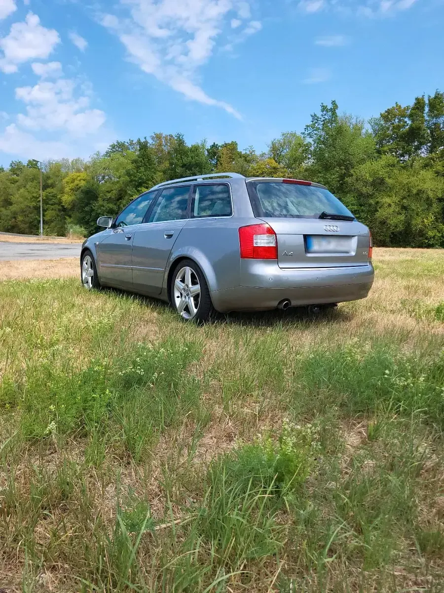 Gebraucht Audi A4 131 PS (96 kW) 2001 Grau Kombi