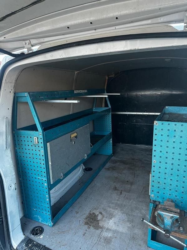 Gebraucht VW T5 105 PS (77 kW) 2013 Weiß Van